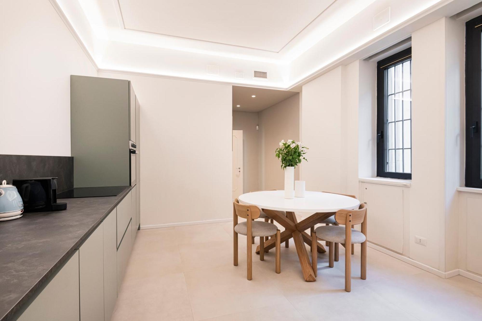 Relstay - Montenapoleone Milano Dış mekan fotoğraf