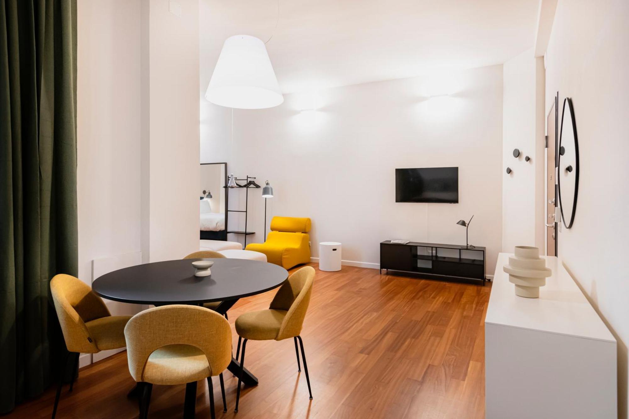 Relstay - Montenapoleone Milano Dış mekan fotoğraf
